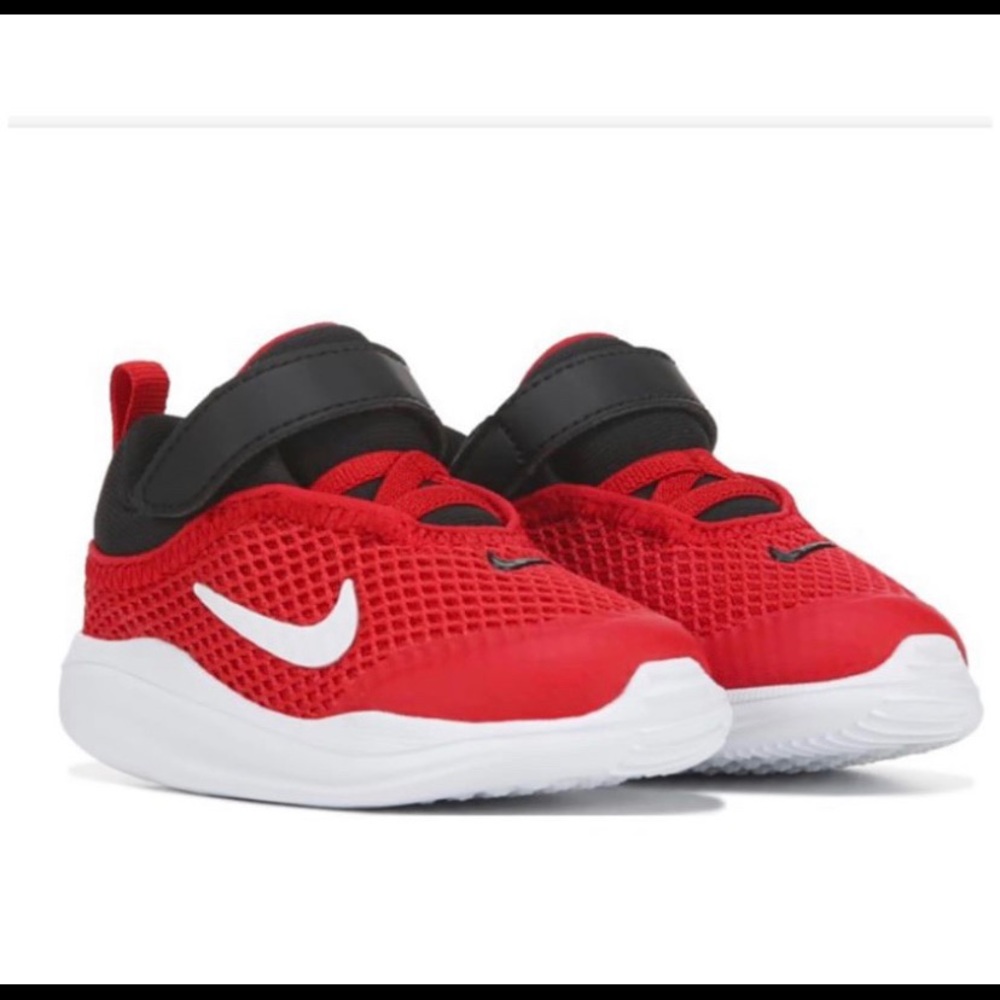 Toddler Nike shoes